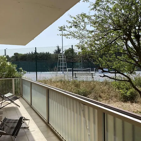 Apartment Renove Avec Grande Terrasse Et Wifi A - Fr-1-553-230 Balaruc-les-Bains